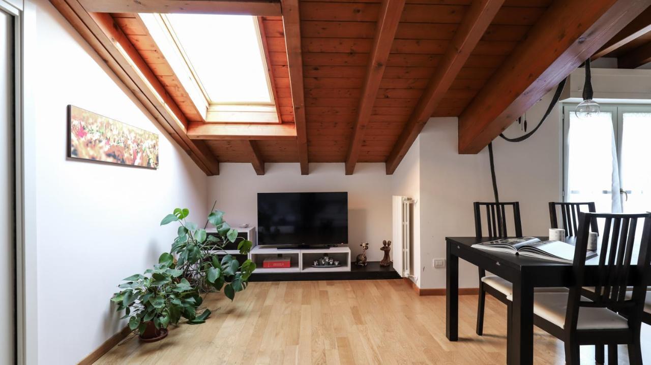 Appartamento Italianway - Colombo 4 Villasanta Esterno foto
